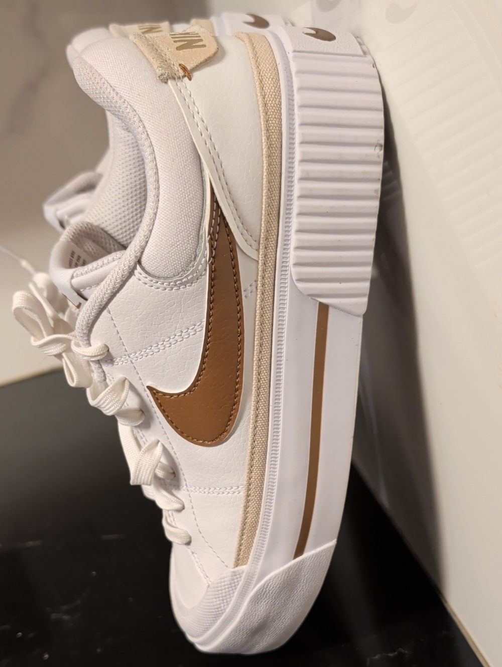 Nike Court Legacy Lift Platform Sneakers Size 8 MSRP $94.55 - Picture 6 of 10